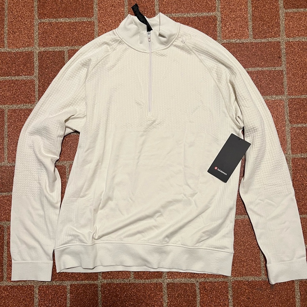 NWT Men’s size large white opal engineered warmth 1/2 zip